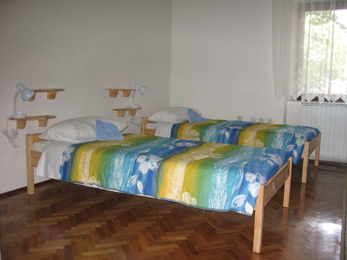 Guest House Roze Ilirska Bistrica Exterior foto